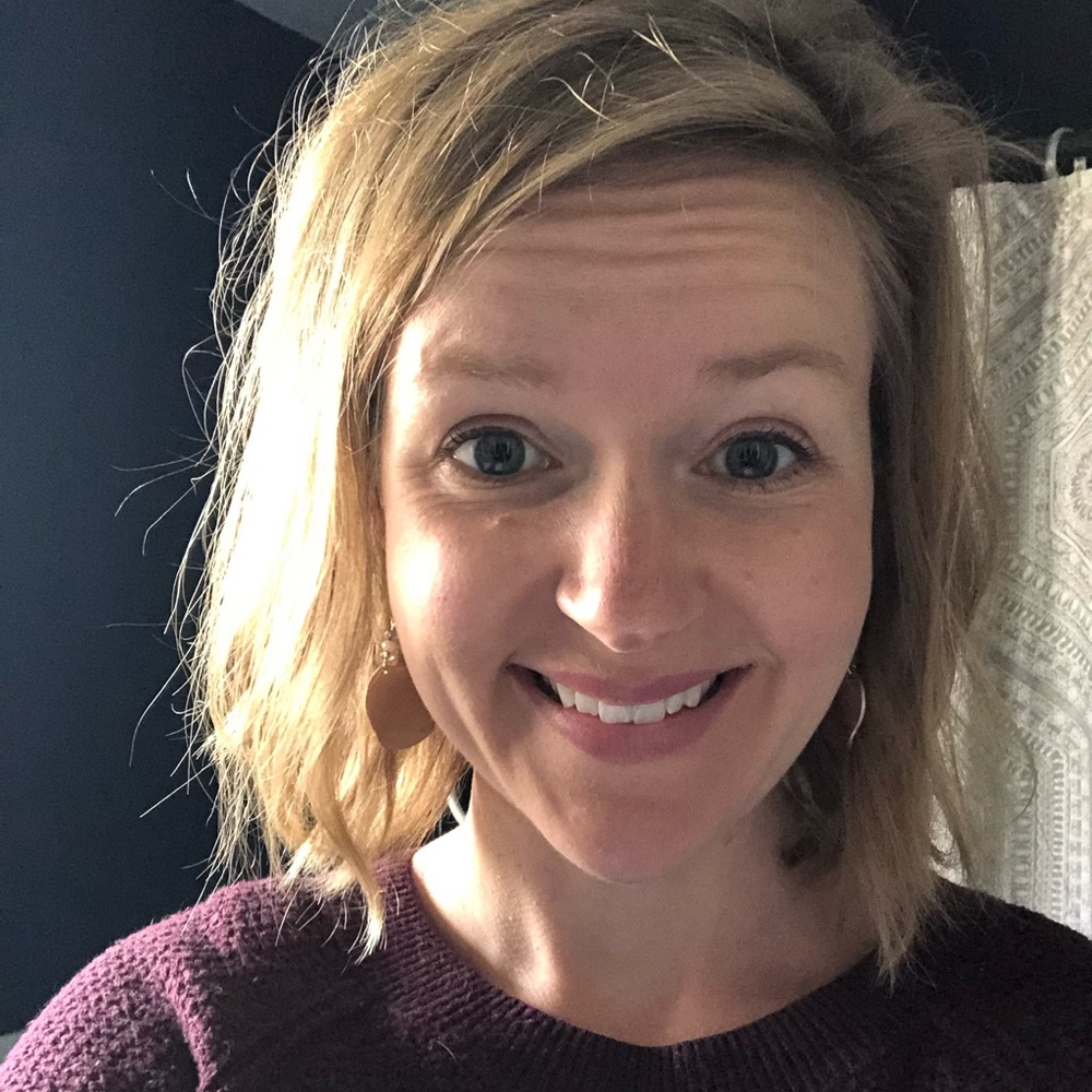 Meet your Posher, Connie